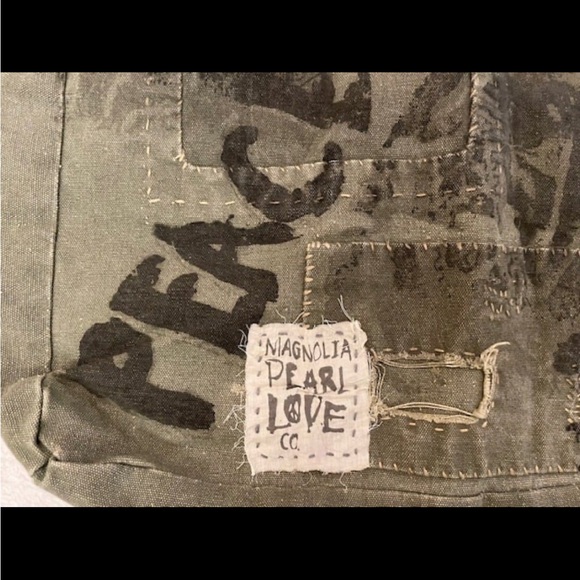 Magnolia Pearl. OMG!!! ❤️❤️❤️. The best bag ever! New - Picture 9 of 13